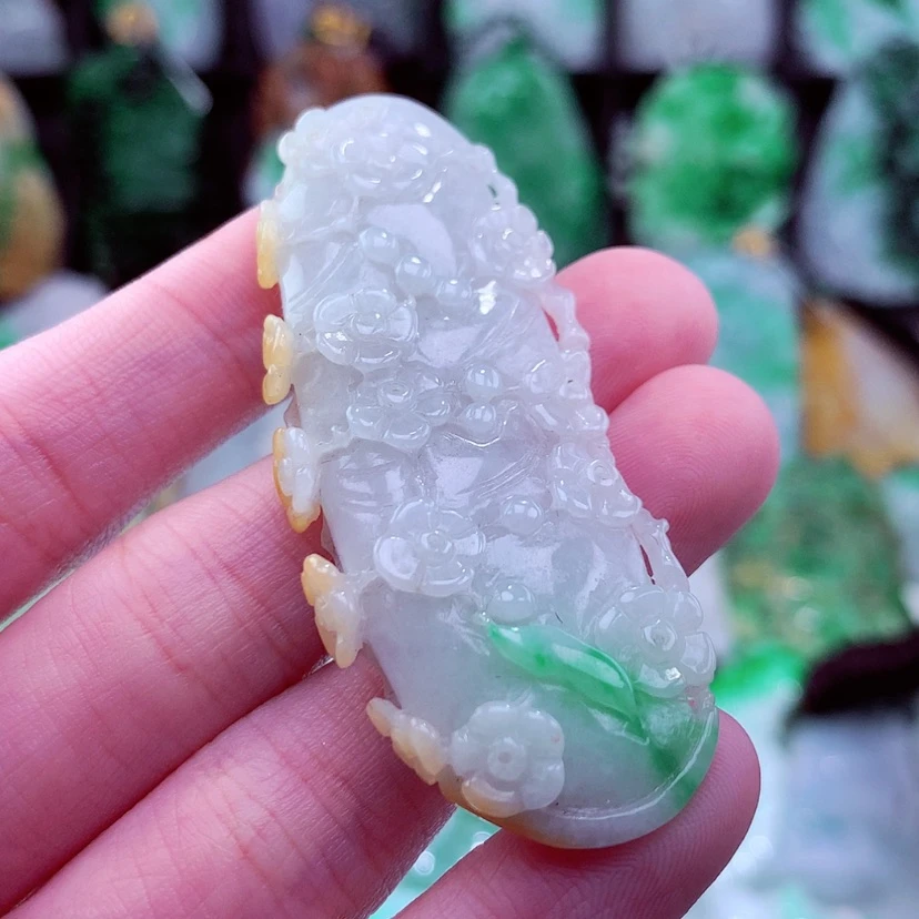 【闪购商品】翡翠颈饰未镶嵌天然