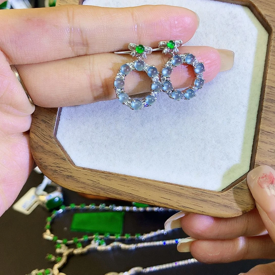 翡翠耳饰银S925镶嵌天然翡翠耳钉