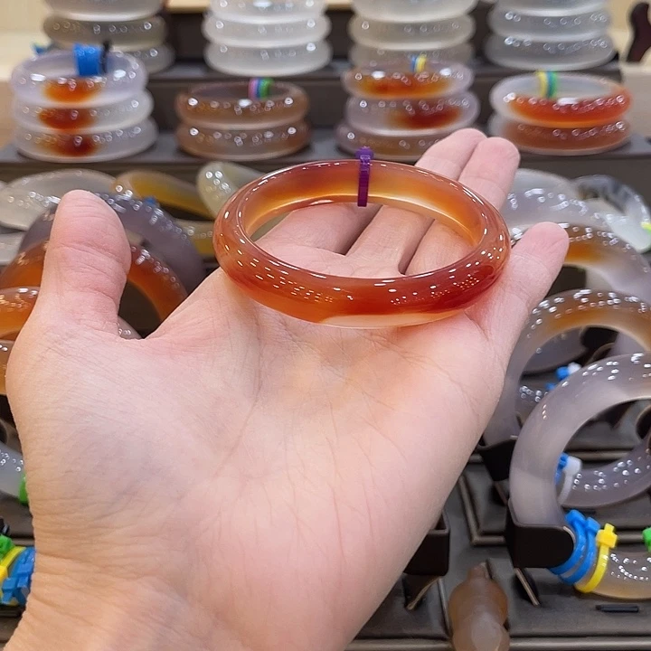 玛瑙/玉髓未镶嵌手镯9