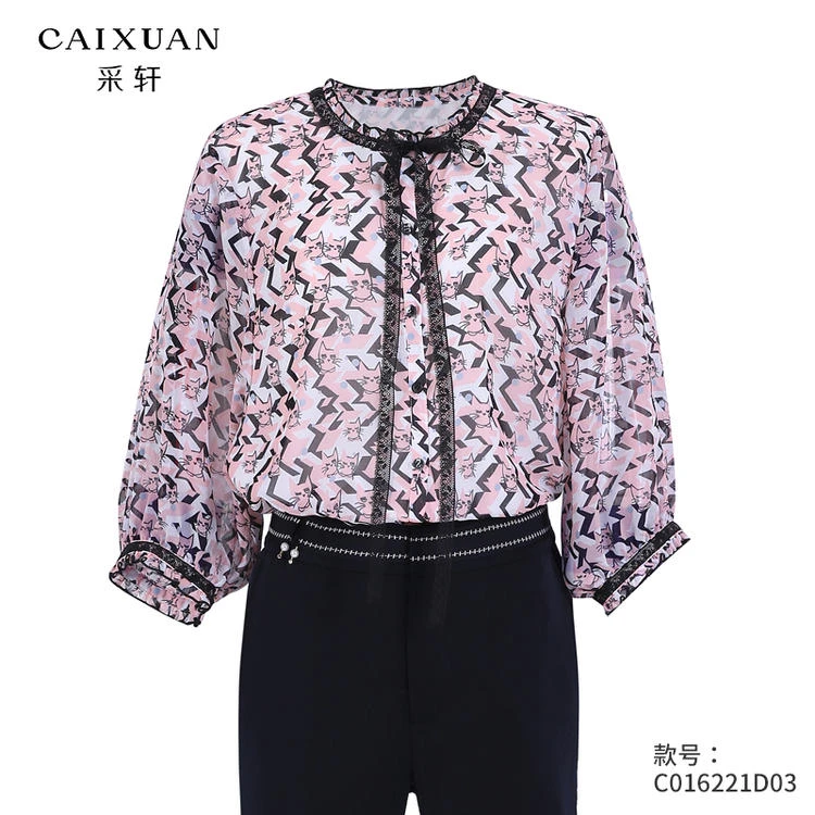 C016221D03CAIXUAN采轩【春款】宽松印花图案泡泡袖雪纺短款衬衫