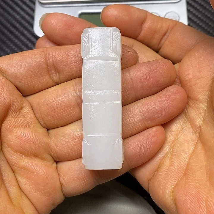 颈饰未镶嵌和田玉C****茶