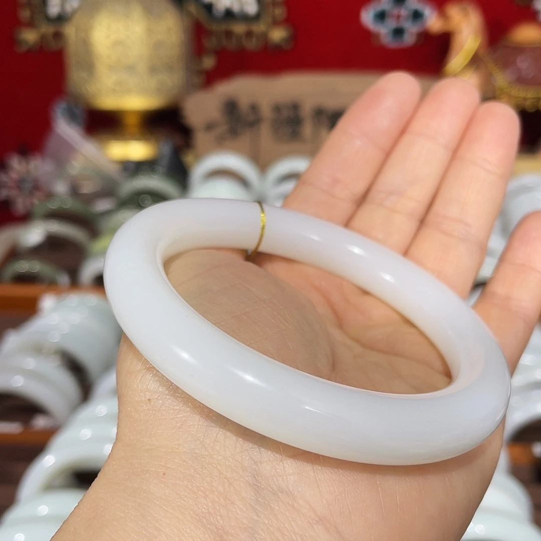和田玉手镯未镶嵌和田玉羊脂玉手镯
