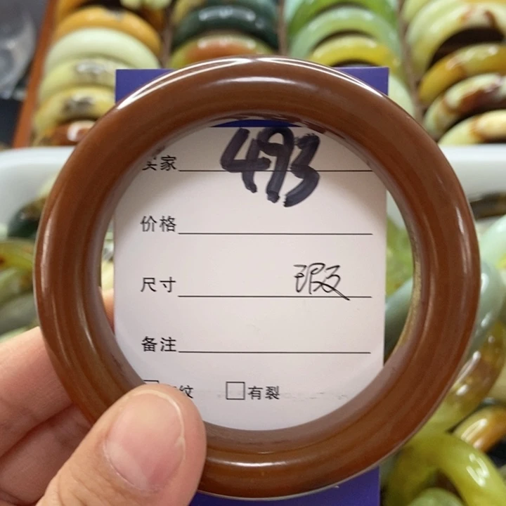 蛇纹石玉手镯未镶嵌关