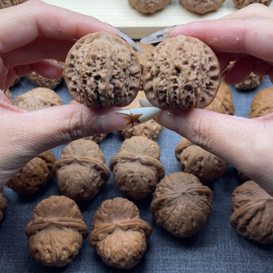 吊坠文玩核桃血麒麟36