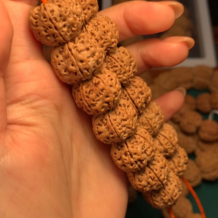 金刚菩提手串逗**?20尺寸六瓣