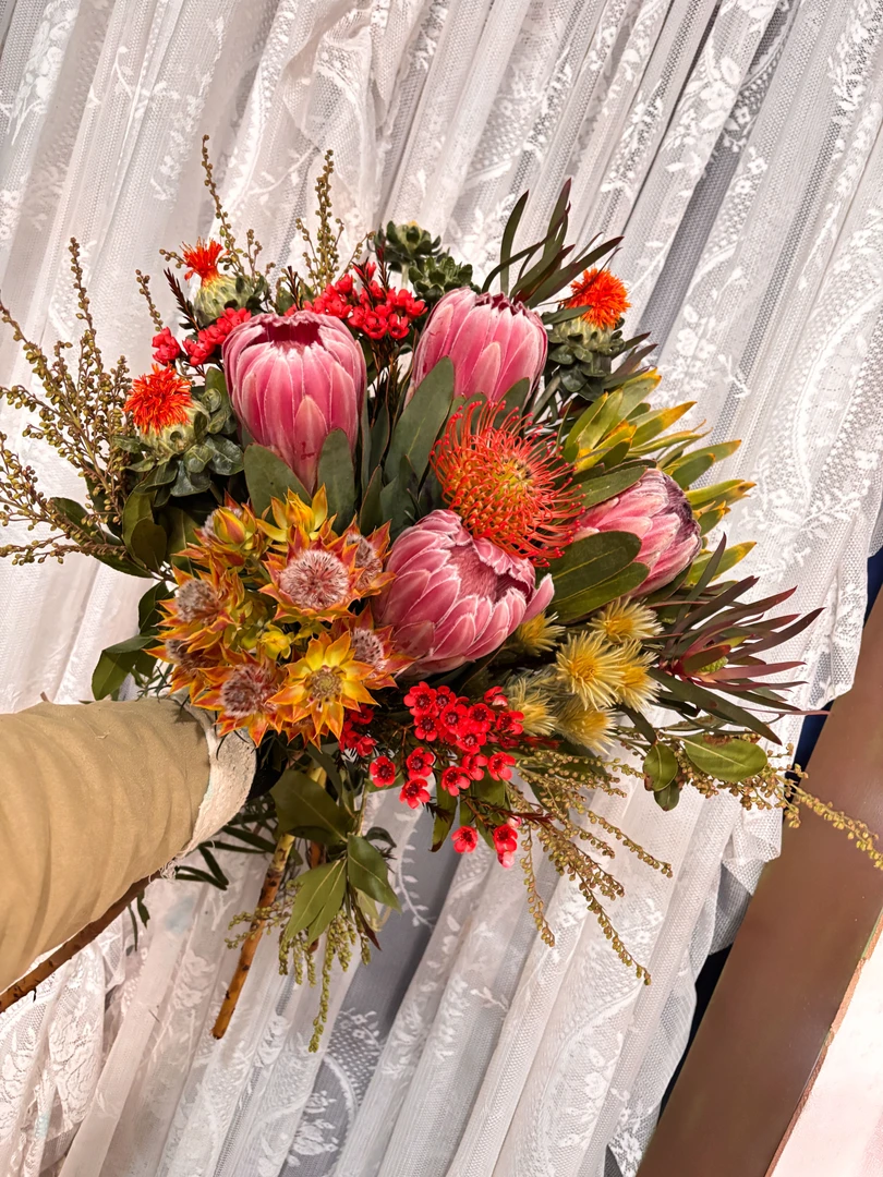 【心想成】 南非进口嘉年华粉冰公主阳光木百合鲜花花束