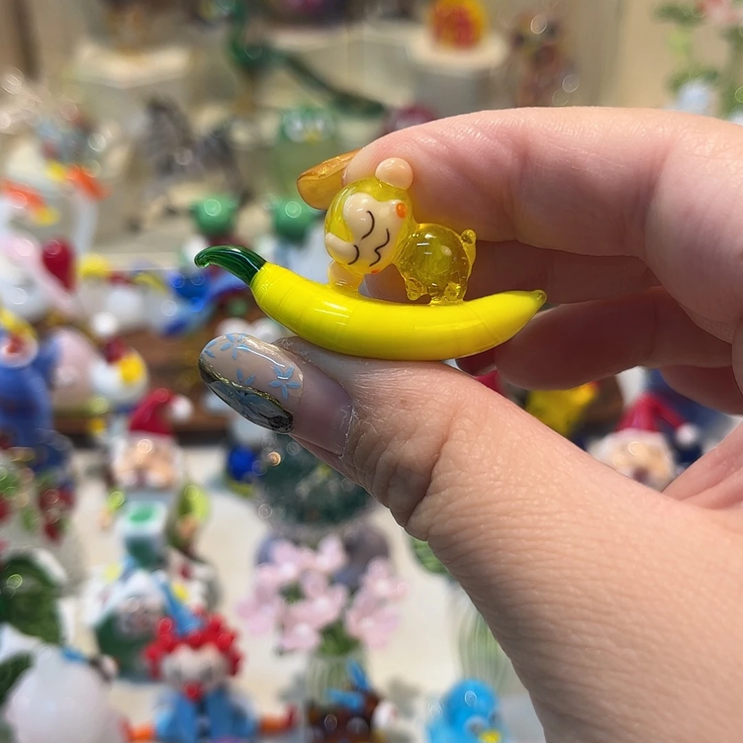 琉璃手工艺品香蕉猴