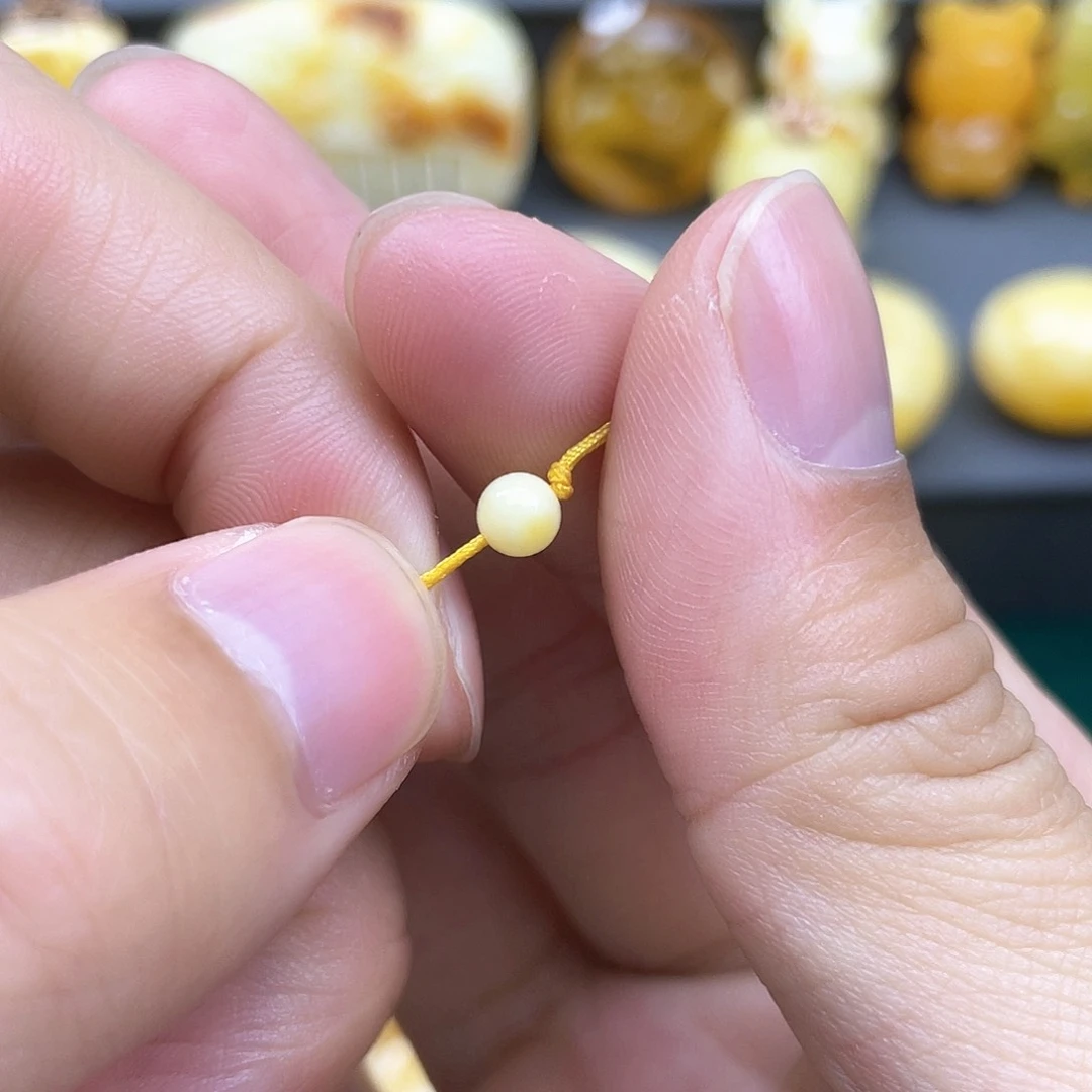 琥珀裸石未镶嵌Y*蜜蜡