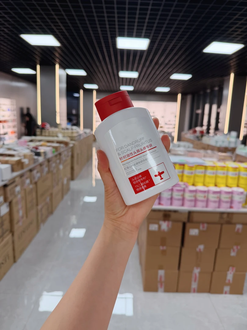 正装小红帽去屑专研洗发水!强力选手