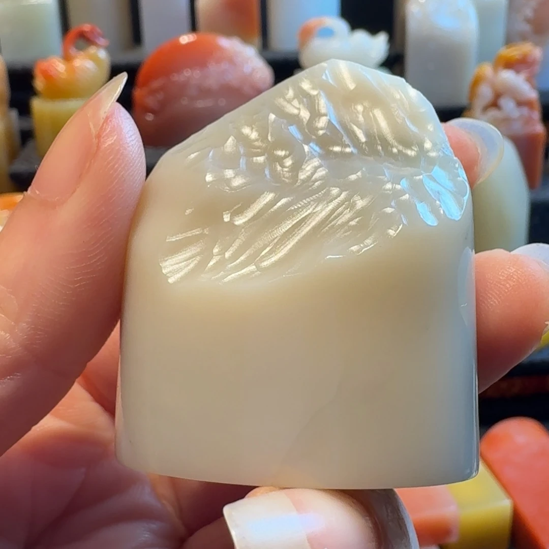 大***川老挝石漂亮的好看的