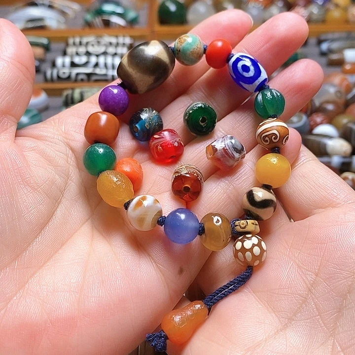 狐***妖未镶嵌颈饰玛瑙/玉髓