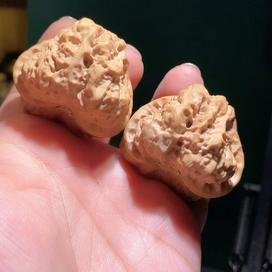 龙***鱼把件文玩核桃45蛤蟆头