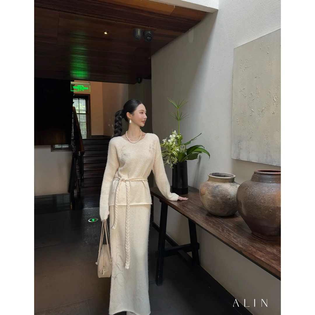阿琳ALIN【日与月光】绵羊毛气质针织毛衣显瘦半身裙套装女AL5GZZ21