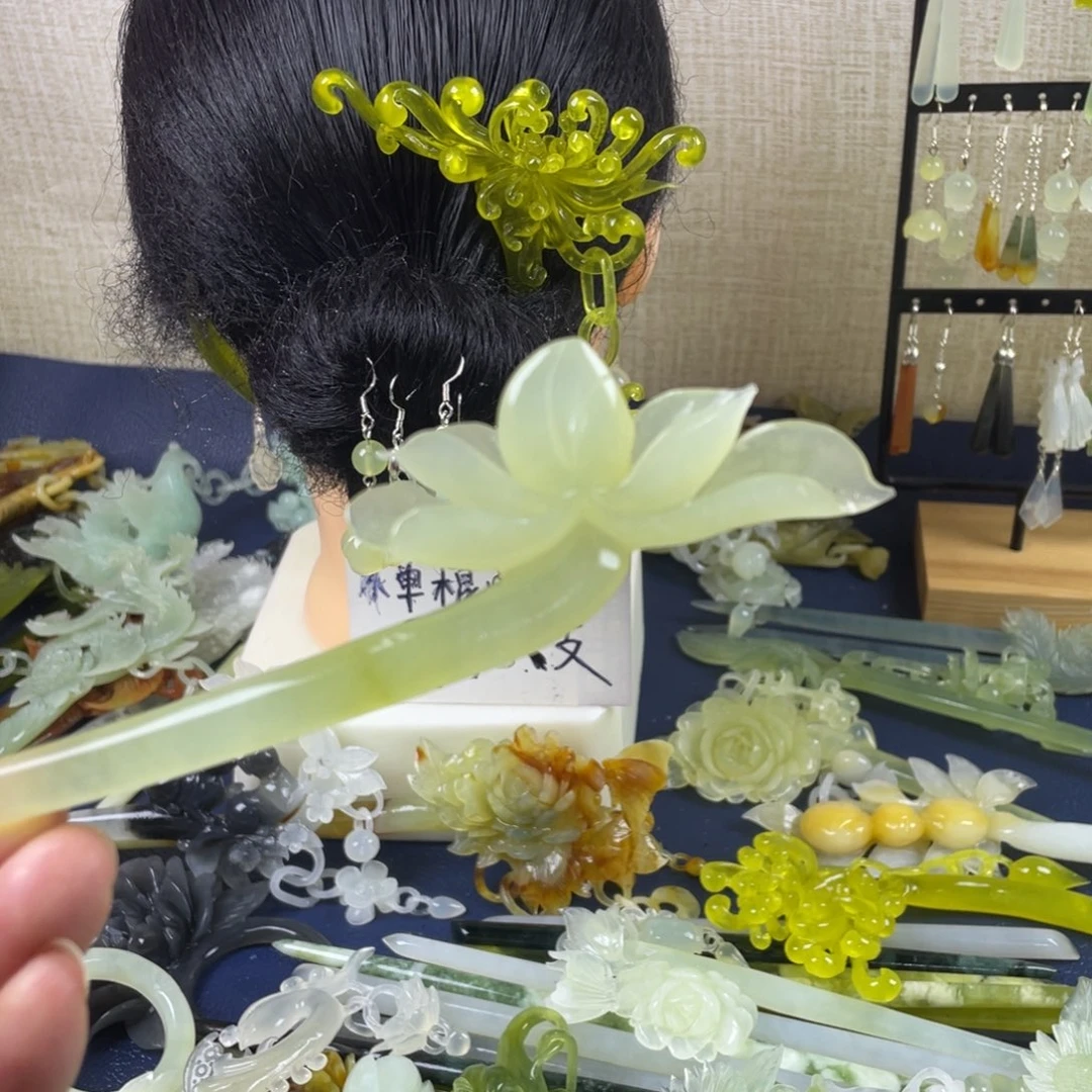 蛇纹石玉未镶嵌发饰