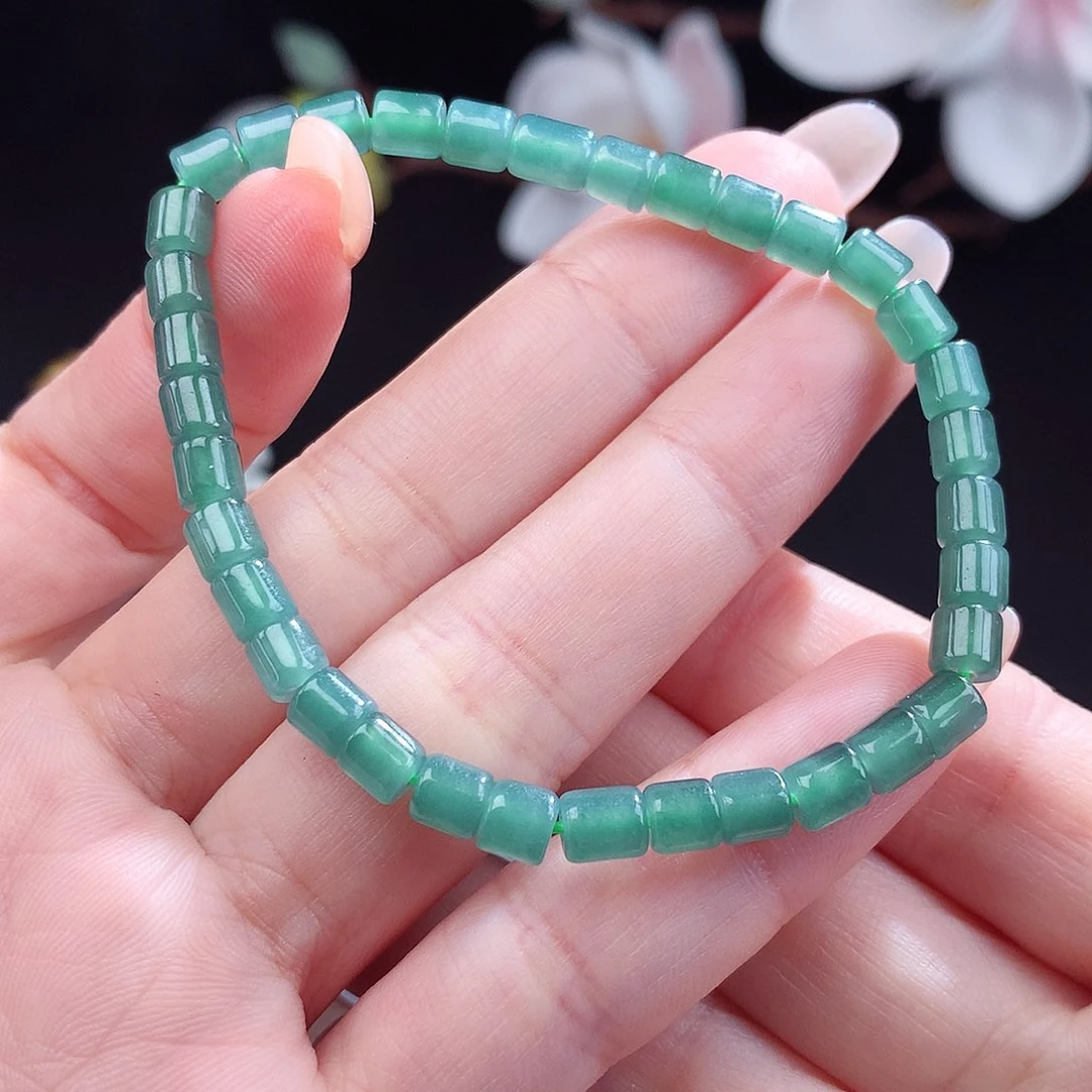 翡翠手镯（圆镯）未镶嵌