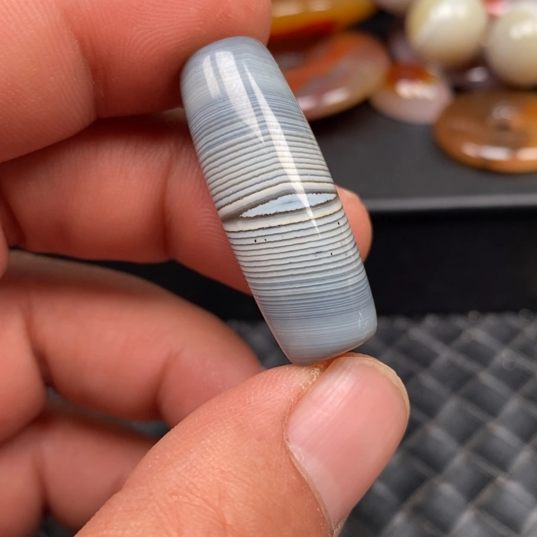 玛瑙/玉髓未镶嵌颈饰挂件