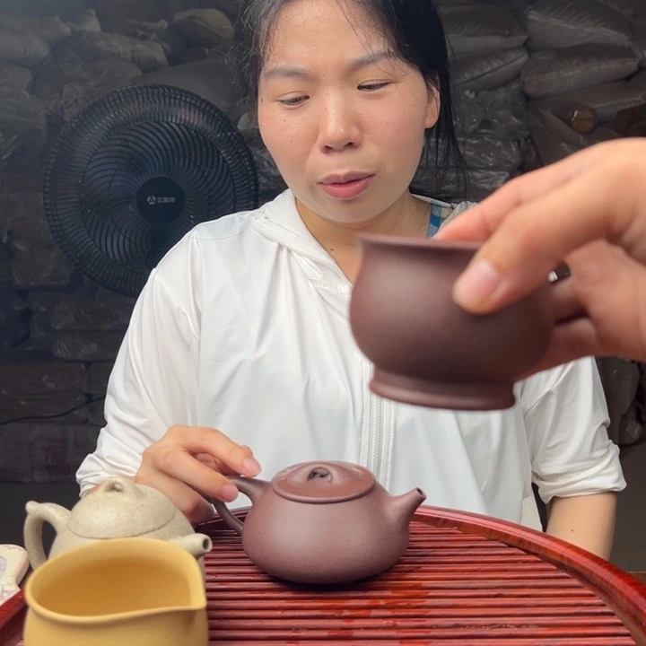 茶壶紫砂哈***军8888888888888888888