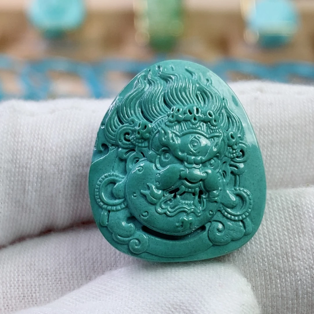 绿松石未镶嵌珠宝奇石