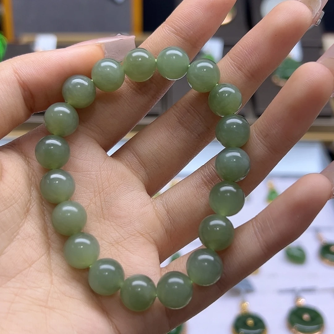 和田玉未镶嵌手串