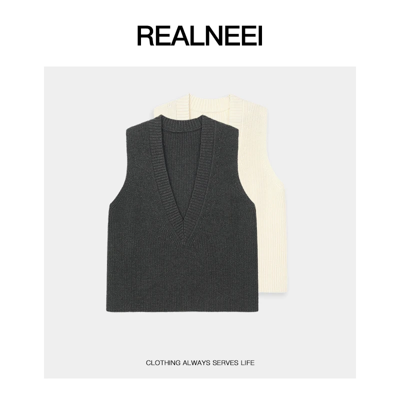 REALNEE【时空秘境】绵眻毛针织马甲显瘦百搭外穿V领马甲8XC09