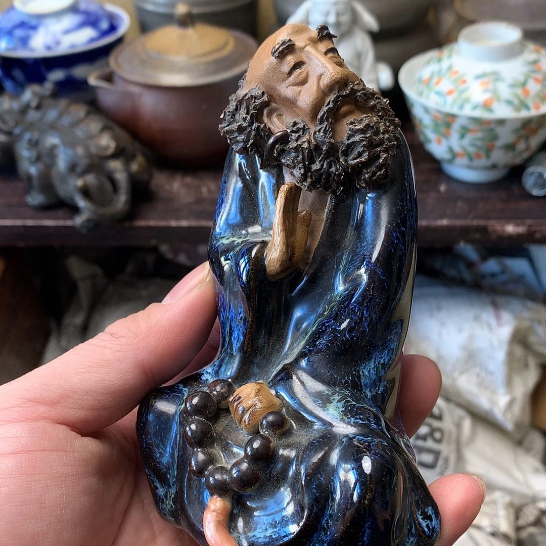 紫砂财神到家越过越发恭喜发财