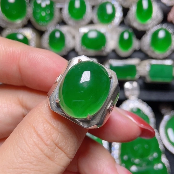 颈饰银S925镶嵌翡翠翡翠