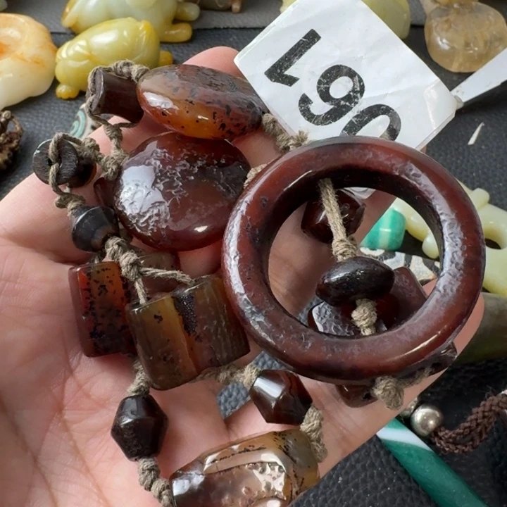 玛瑙/玉髓未镶嵌颈饰