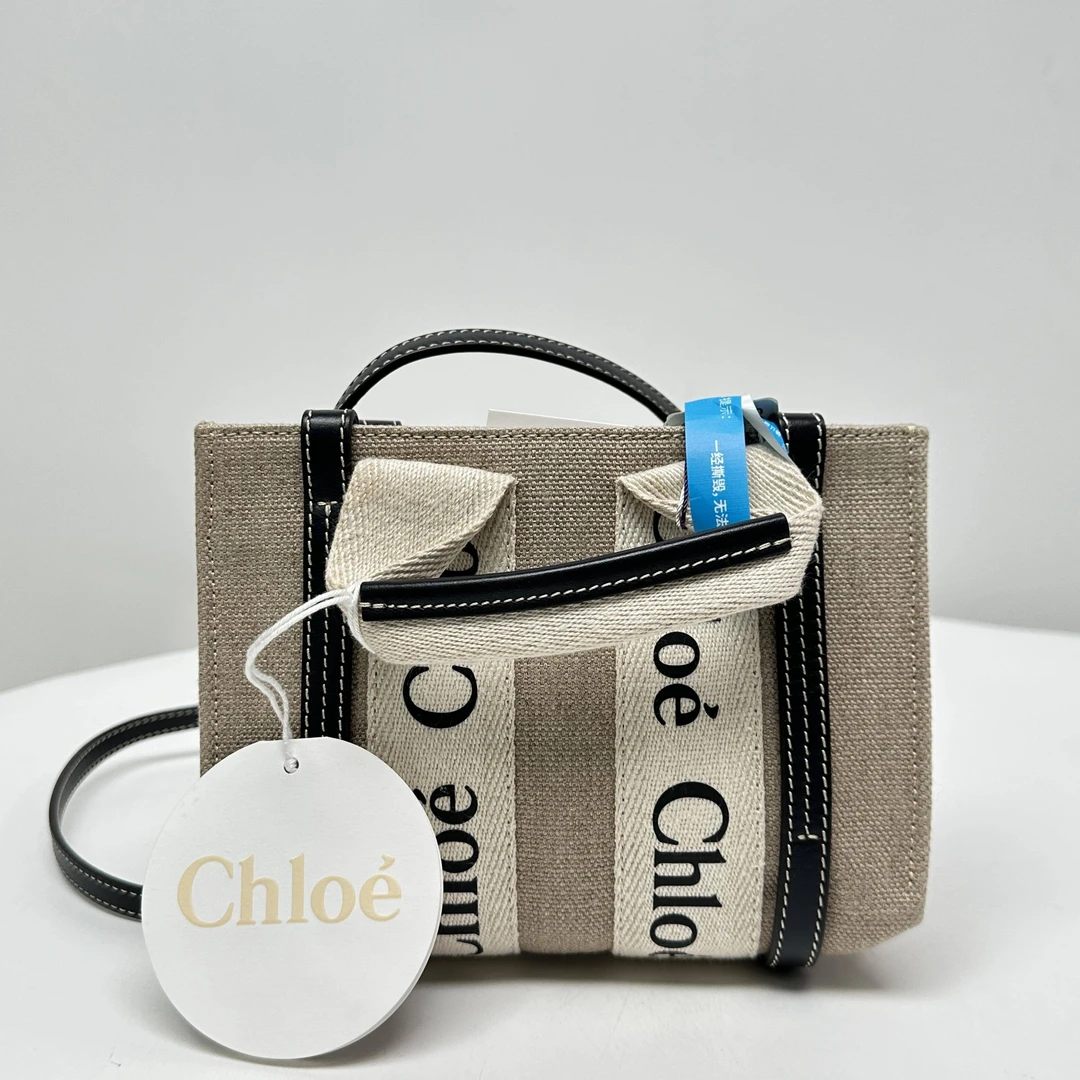 胖虎安安/蔻依/95新/公价0/箱包/斜挎包/312412200127