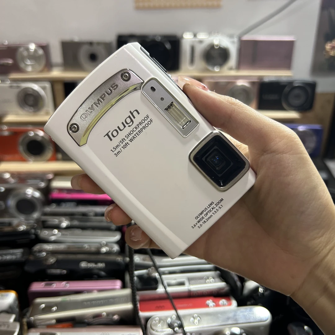 9新 Olympus/奥林巴斯 奥林巴斯tg310奶白色1400万像素3倍光学变