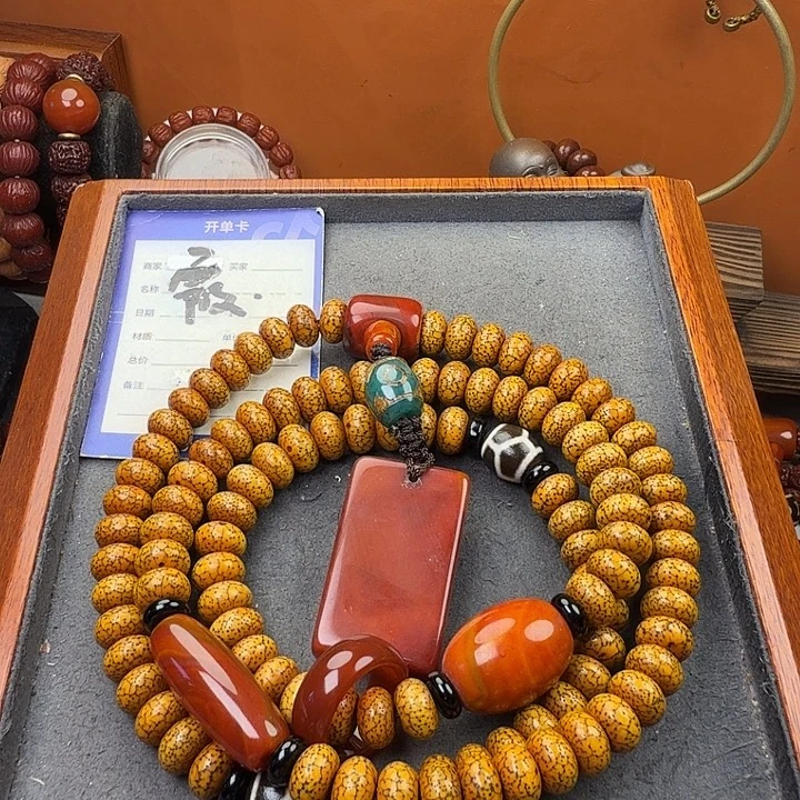 吊坠星月菩提脖挂