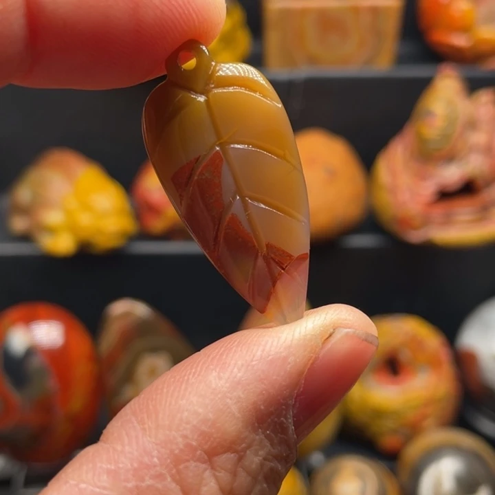 玛瑙/玉髓未镶嵌颈饰