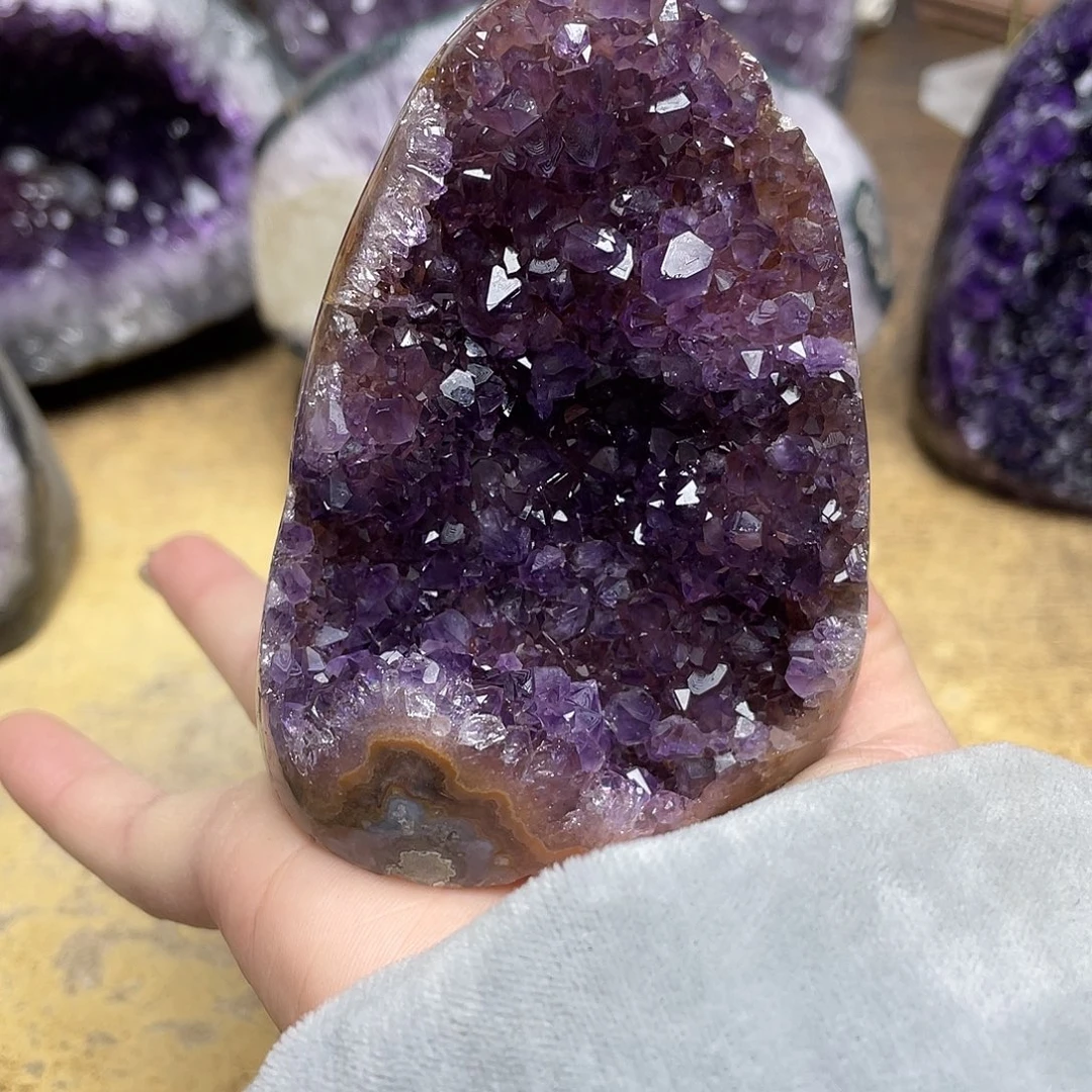 大型摆件（非配饰）未镶嵌紫晶