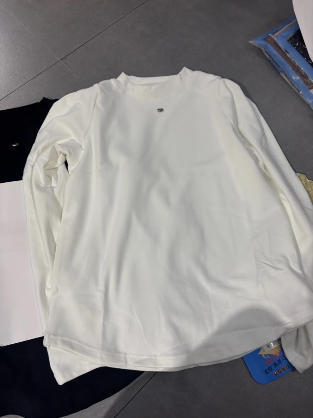 小银扣打底 百搭