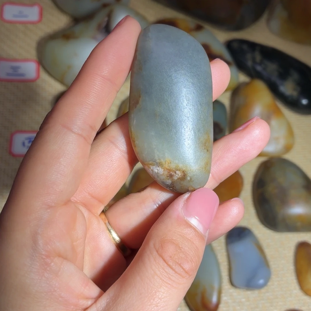 和田玉未镶嵌挂件50g