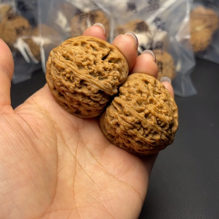 我**猫悦缘文玩全品南疆