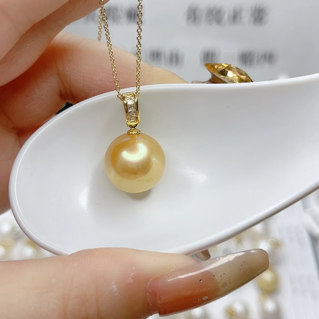 淡水珍珠合金吊坠(赠链)