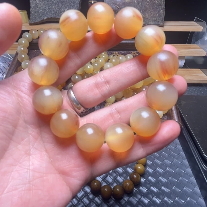 青***尘驼骨手串/手链1888888888888888