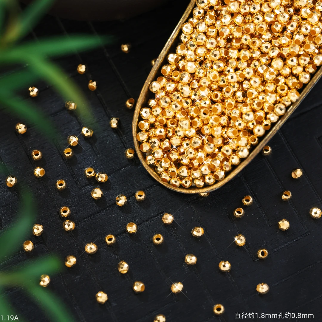 【带证书重版10颗约0.07克】团大漏！约2mm18K金爆闪蹦迪珠实测1.8mm