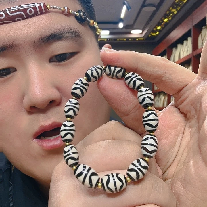 未镶嵌玛瑙/玉髓珠宝奇石