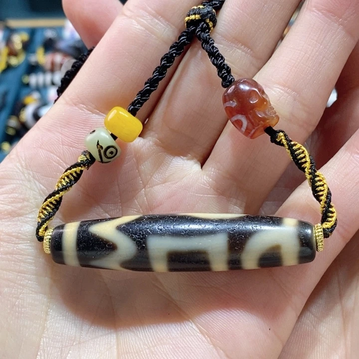 玛瑙/玉髓颈饰合金莉