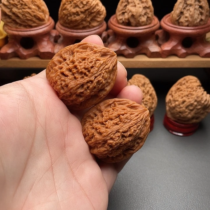 文玩核桃把件南疆