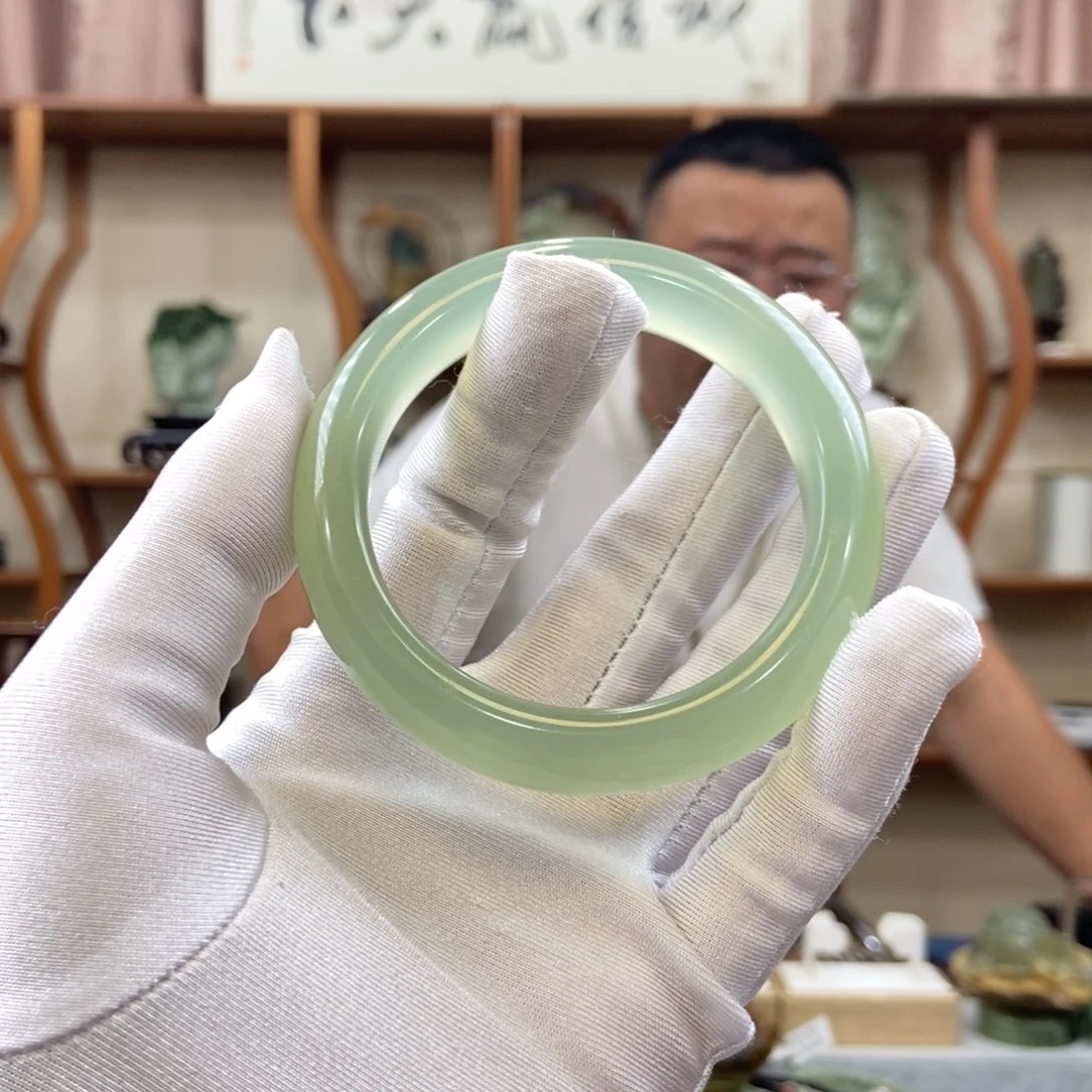 未镶嵌蛇纹石玉手镯自己备注圈口