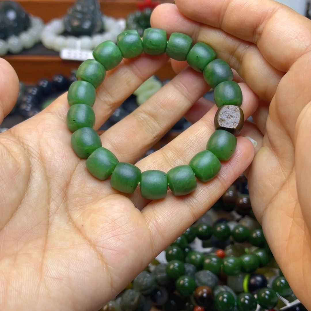 和田玉未镶嵌手链