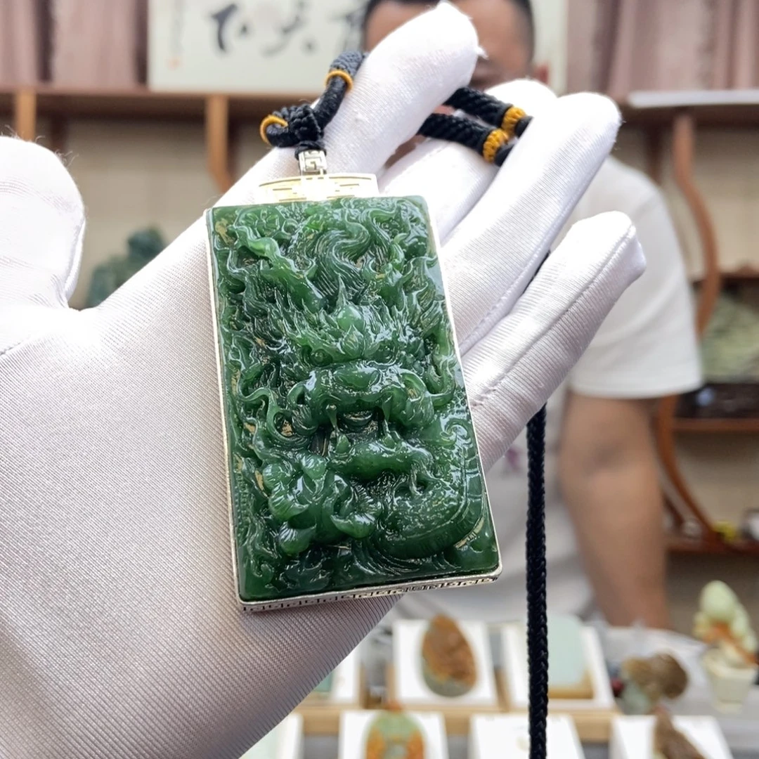 和田玉（碧玉）未镶嵌颈饰