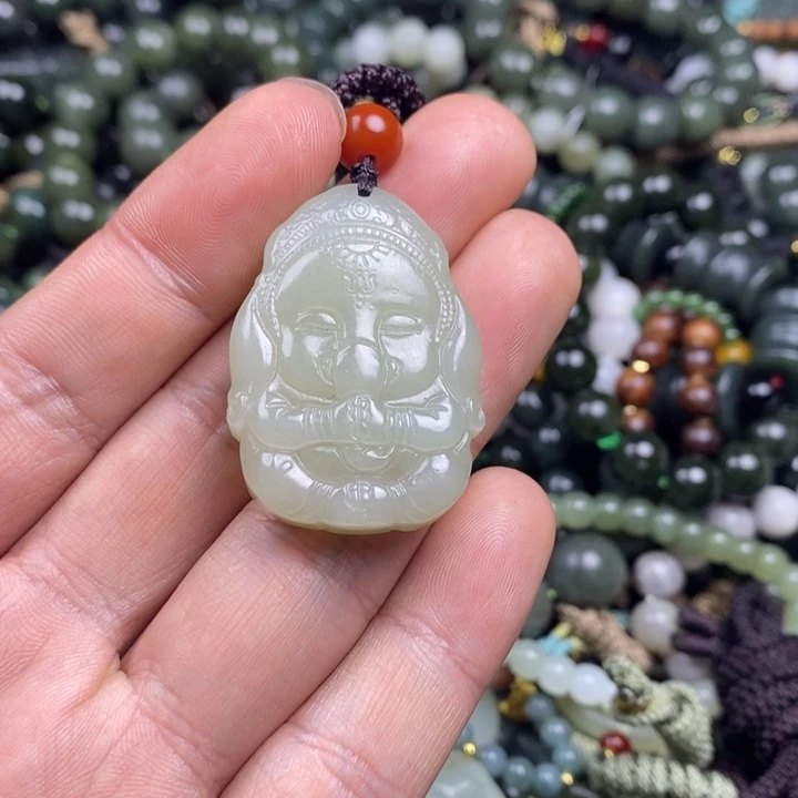 和田玉未镶嵌颈饰