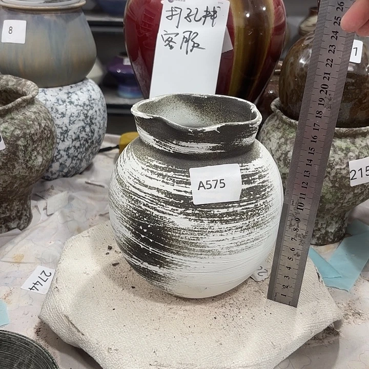 摆件高18，口9，无孔575瑕疵处理