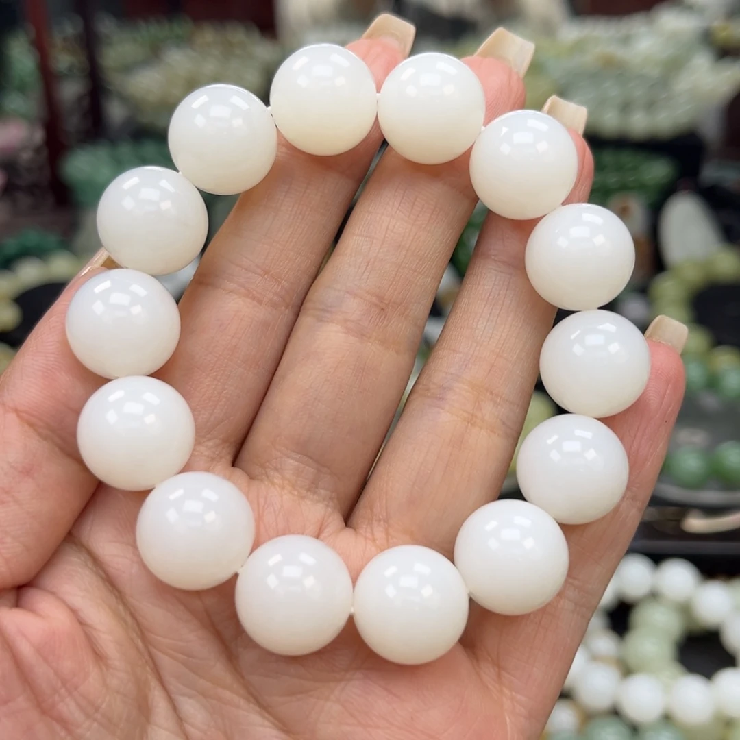 和田玉手串未镶嵌谷