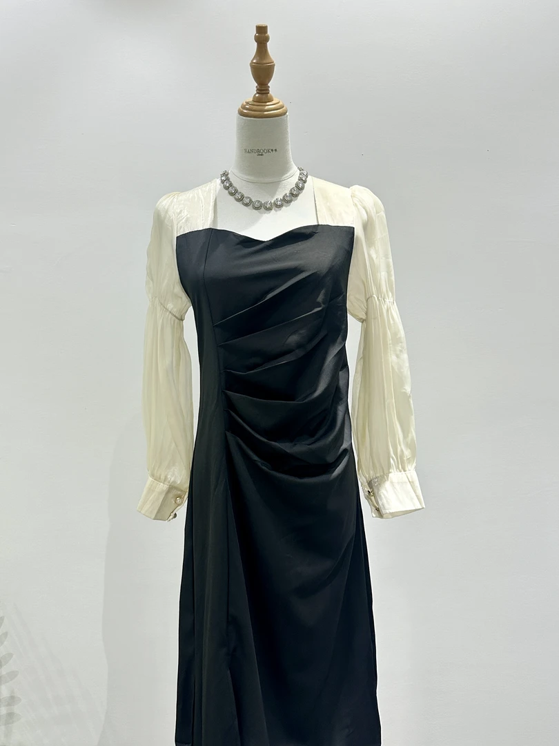 【哆米服饰】⑨.⑨⑨ 叫到名字 下单备注编码  默认微瑕 介意勿拍