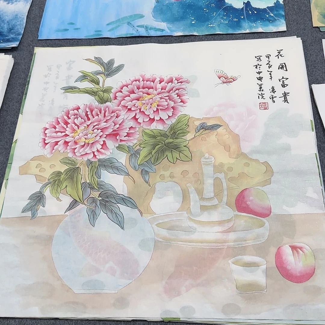 国画尺寸70X70手绘作品
