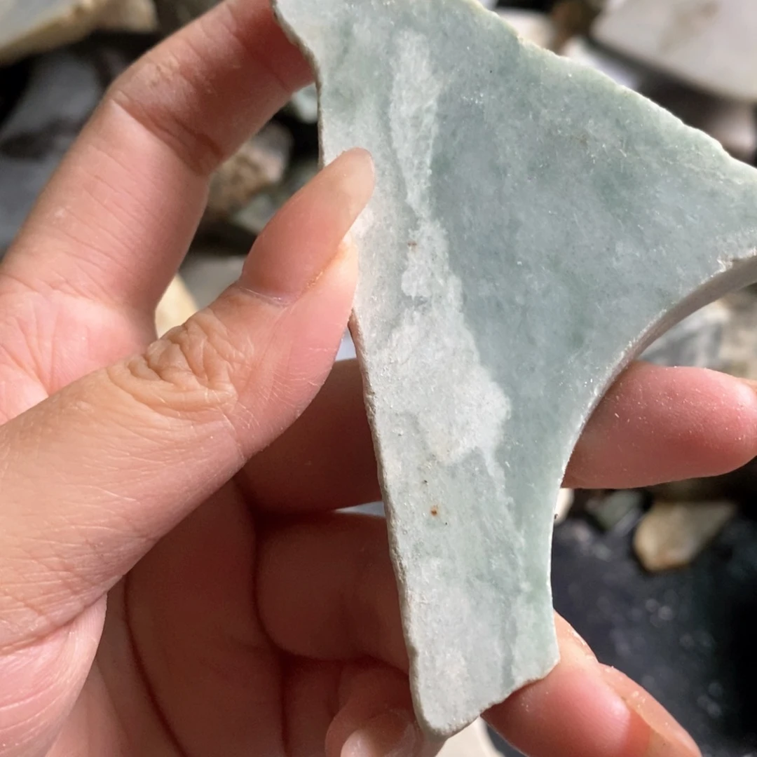 颈饰未镶嵌翡翠天然翡翠